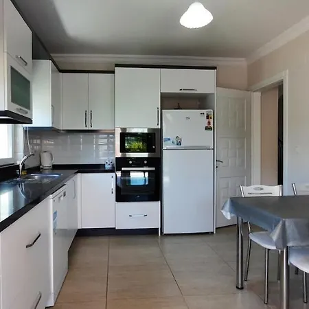 Beril Villa *